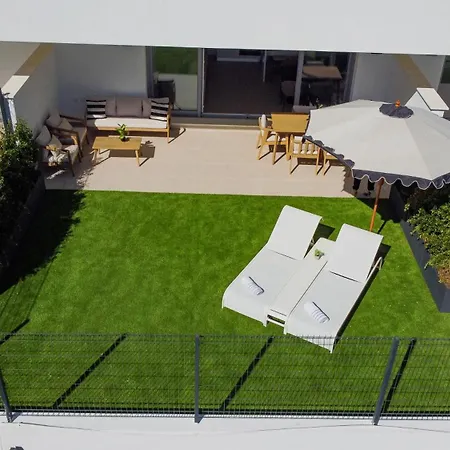Weforyou Luxury Garden In Acqua Gardens Apartment